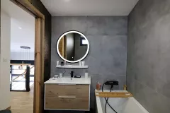 180A4257